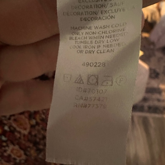 Long Sleeved Loft Top in size L - Picture 4 of 4